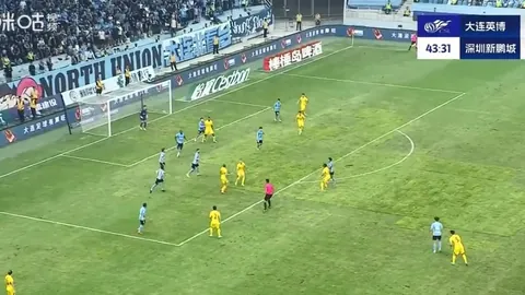 《曼联定位球大师获阿莫林盛赞：若我是罗布森，他便是我的足球穆帅》